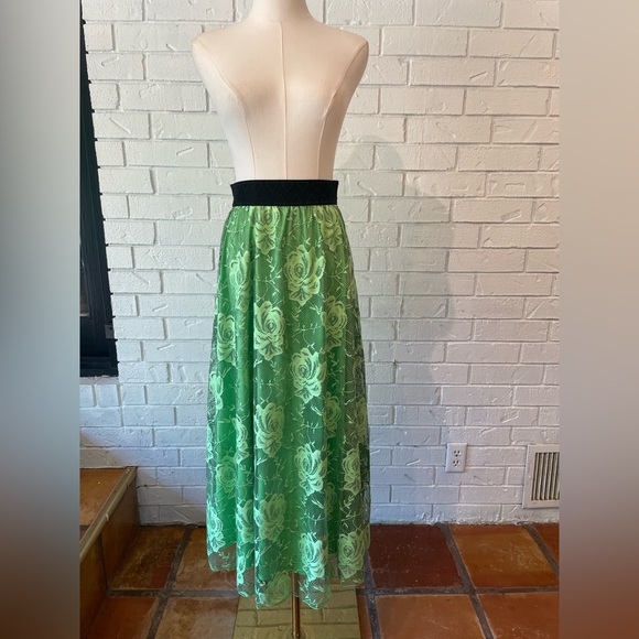 LuLaRoe Green Floral Lace Maxi Skirt XS - Picture 1 of 16